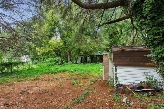 461 Dare AVE, Hampton, VA 23661