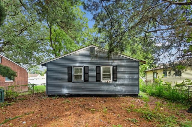 461 Dare AVE, Hampton, VA 23661