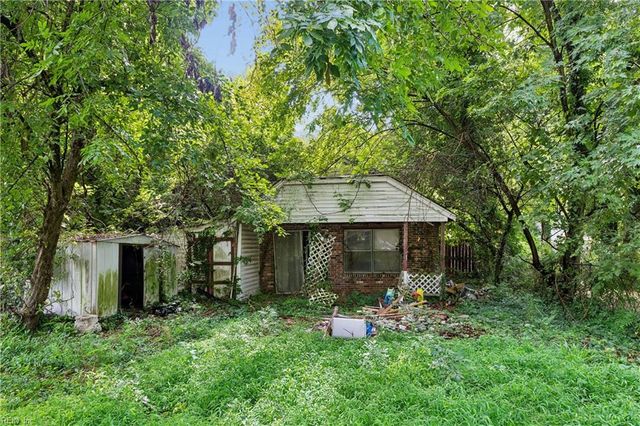 461 Dare AVE, Hampton, VA 23661