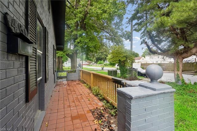 461 Dare AVE, Hampton, VA 23661
