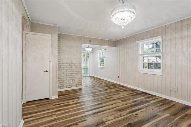 461 Dare AVE, Hampton, VA 23661