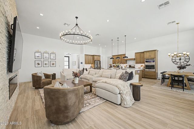 28668 N 151ST Avenue, Surprise, AZ 85387
