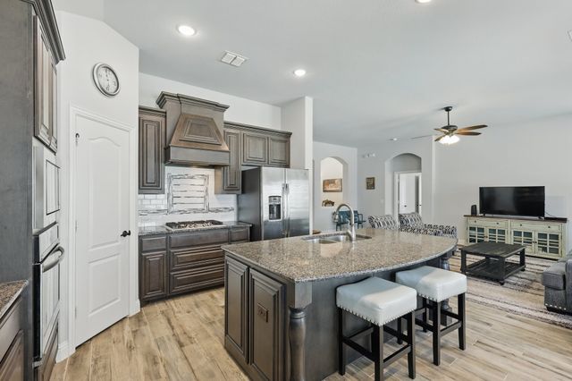 1115 Wyndbrook Drive, Justin, TX 76247
