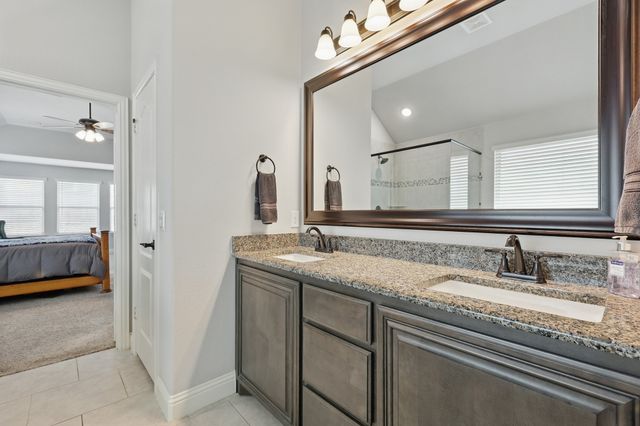 1115 Wyndbrook Drive, Justin, TX 76247