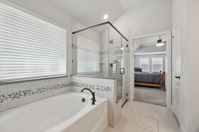 1115 Wyndbrook Drive, Justin, TX 76247