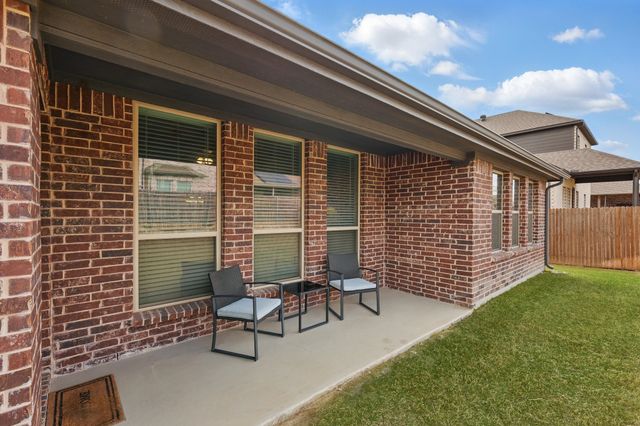 1115 Wyndbrook Drive, Justin, TX 76247