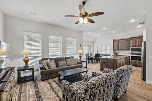 1115 Wyndbrook Drive, Justin, TX 76247