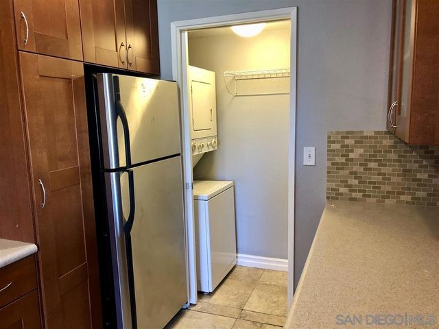 13212 Salmon River Rd 205, San Diego, CA 92129
