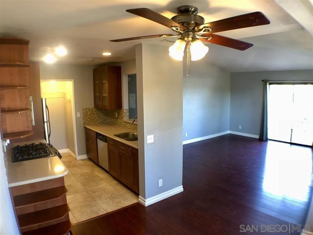13212 Salmon River Rd 205, San Diego, CA 92129