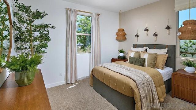 111 Metz Way, Oceanside, CA 92057