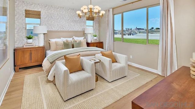 111 Metz Way, Oceanside, CA 92057