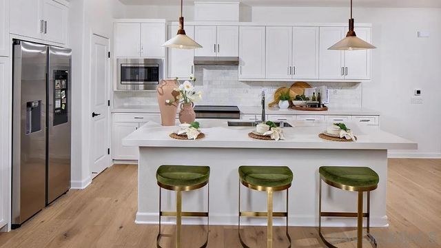 111 Metz Way, Oceanside, CA 92057