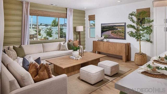 111 Metz Way, Oceanside, CA 92057