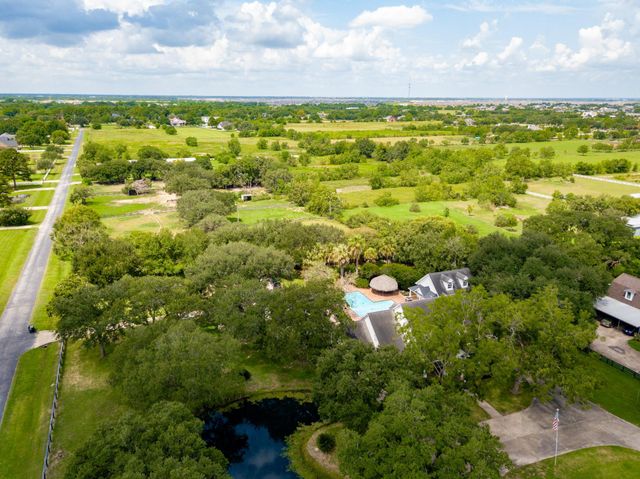 3577 Katy Hockley Road, Katy, TX 77493