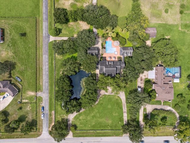3577 Katy Hockley Road, Katy, TX 77493