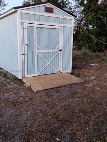 106 Washington, Lake Placid, FL 33852