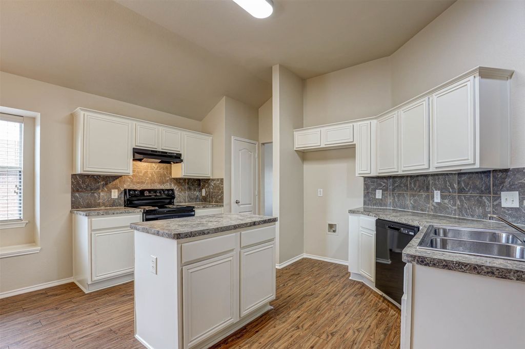 1125 Rio Bravo Drive, Desoto, TX 75115 — photo 4