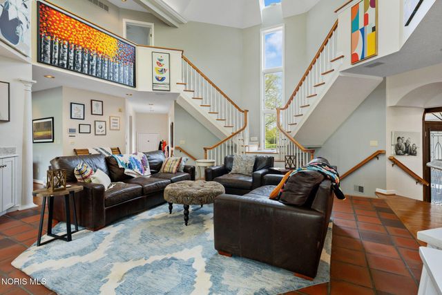 14951 Stonehaven Drive, Perrysburg, OH 43551