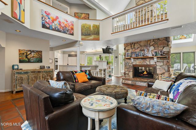14951 Stonehaven Drive, Perrysburg, OH 43551