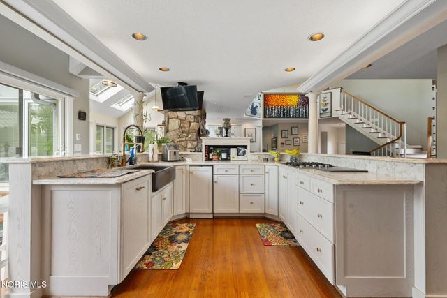 14951 Stonehaven Drive, Perrysburg, OH 43551