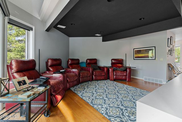 14951 Stonehaven Drive, Perrysburg, OH 43551