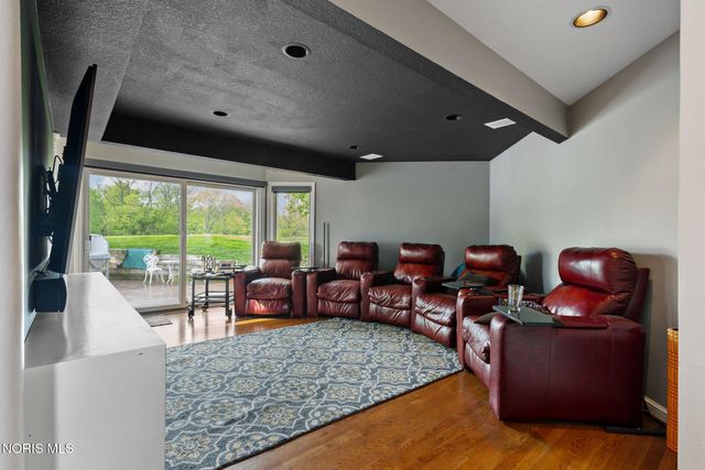 14951 Stonehaven Drive, Perrysburg, OH 43551