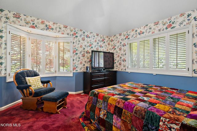 14951 Stonehaven Drive, Perrysburg, OH 43551
