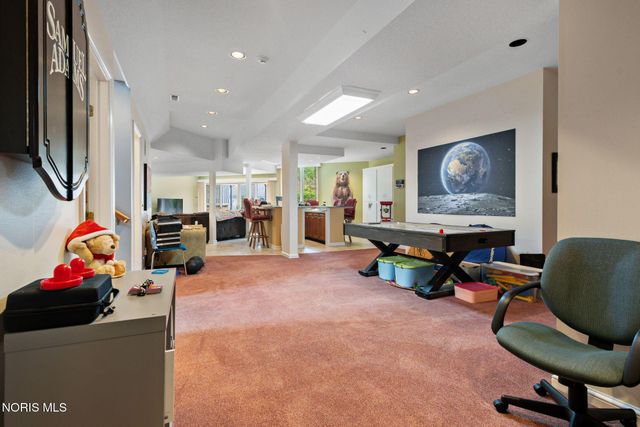 14951 Stonehaven Drive, Perrysburg, OH 43551