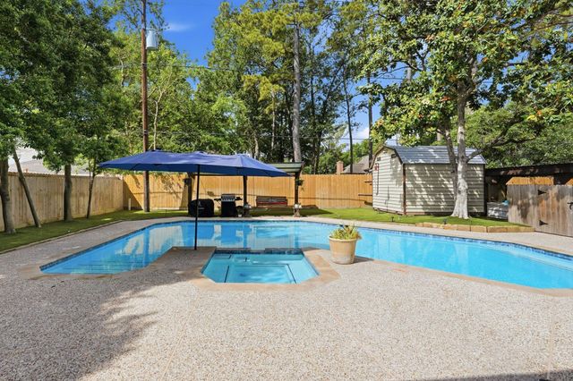 15007 Benfer Road, Houston, TX 77069