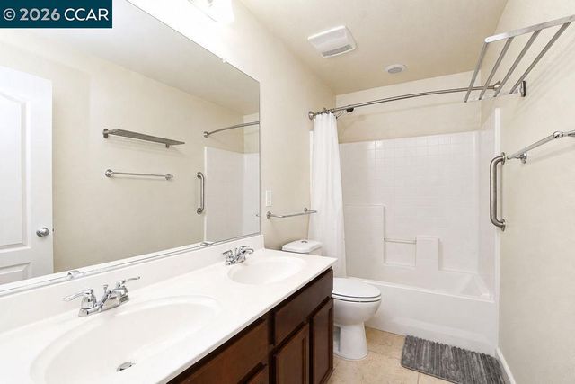 1410 Big Redwood Drive, Oakley, CA 94561