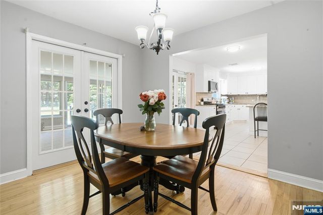 574 Baylor Avenue, River Vale, NJ 07675