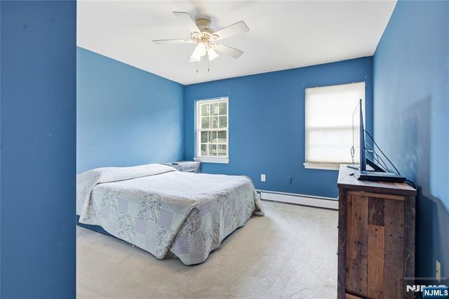 574 Baylor Avenue, River Vale, NJ 07675