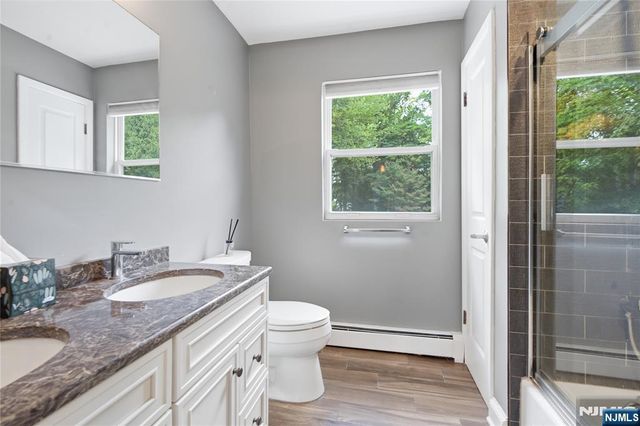 574 Baylor Avenue, River Vale, NJ 07675