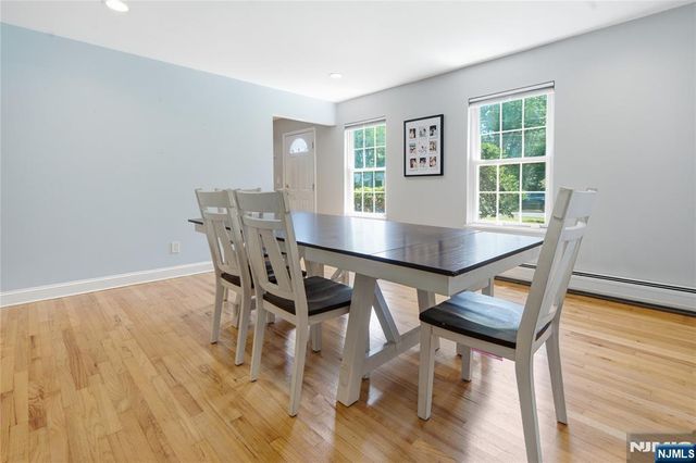 574 Baylor Avenue, River Vale, NJ 07675