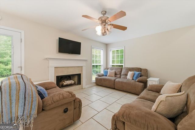 1422 Pelican Lane SE, Townsend, GA 31331