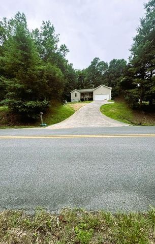 4061 Village Drive, Cohutta, GA 30701