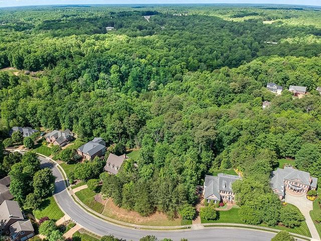 3232 Oak Branch LN, Toano, VA 23168