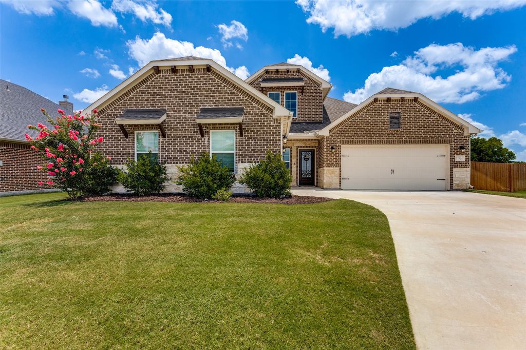 1933 Dione Place, Haslet, TX 76052