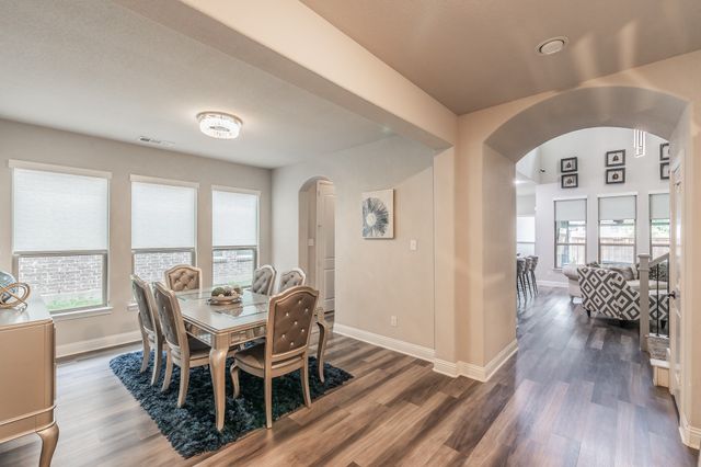 401 Mossy Rock Drive, Mckinney, TX 75071