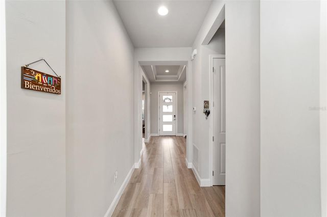 11895 SW 33RD LANE, Gainesville, FL 32608