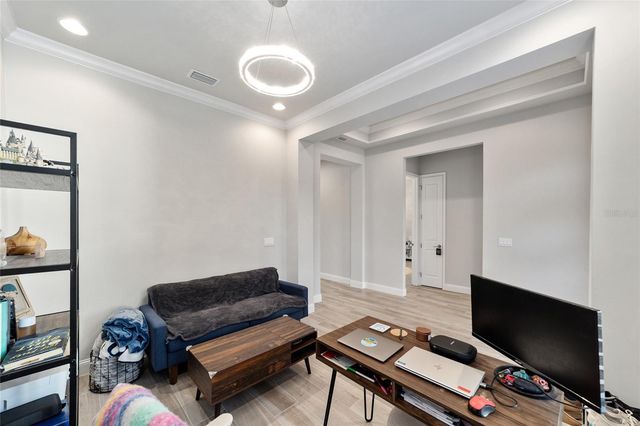 11895 SW 33RD LANE, Gainesville, FL 32608