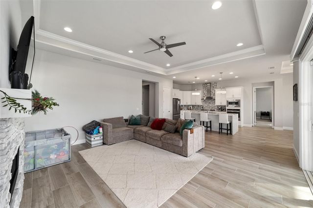 11895 SW 33RD LANE, Gainesville, FL 32608