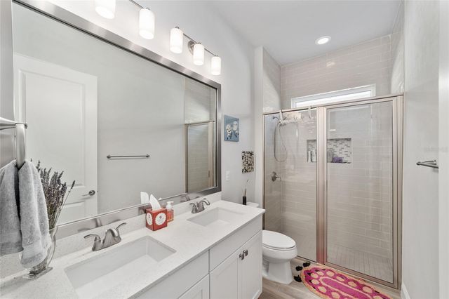 11895 SW 33RD LANE, Gainesville, FL 32608