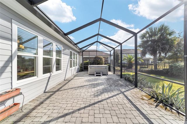 11895 SW 33RD LANE, Gainesville, FL 32608