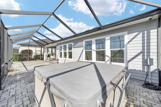 11895 SW 33RD LANE, Gainesville, FL 32608