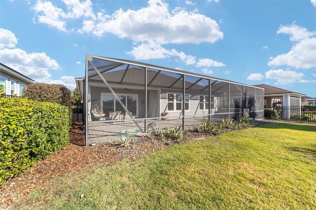 11895 SW 33RD LANE, Gainesville, FL 32608