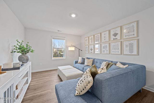 532 Sandy Hollow Drive 41, Jacksonville, NC 28540