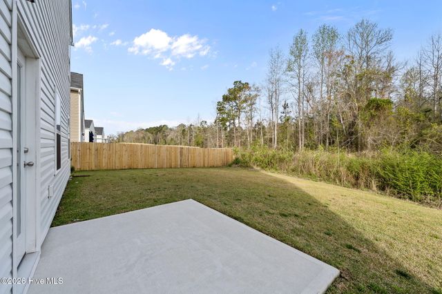 532 Sandy Hollow Drive 41, Jacksonville, NC 28540