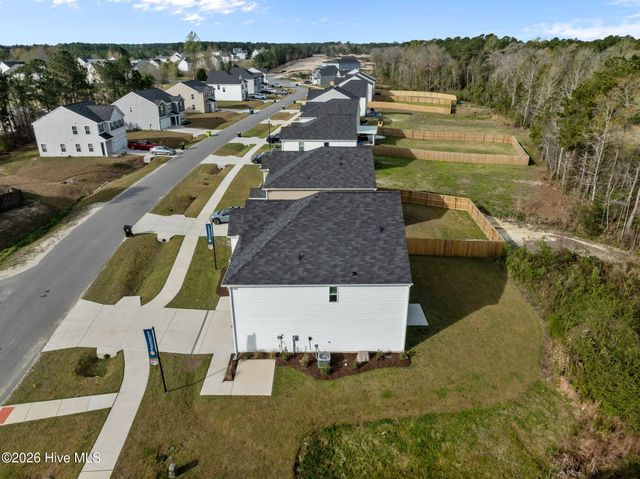 532 Sandy Hollow Drive 41, Jacksonville, NC 28540