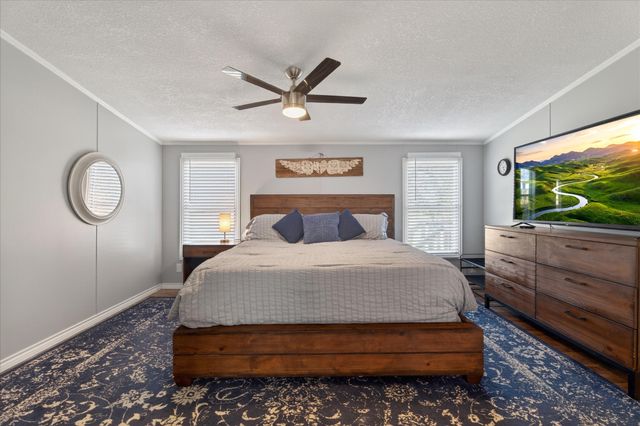 2667 Roland Road, Whitesboro, TX 76273